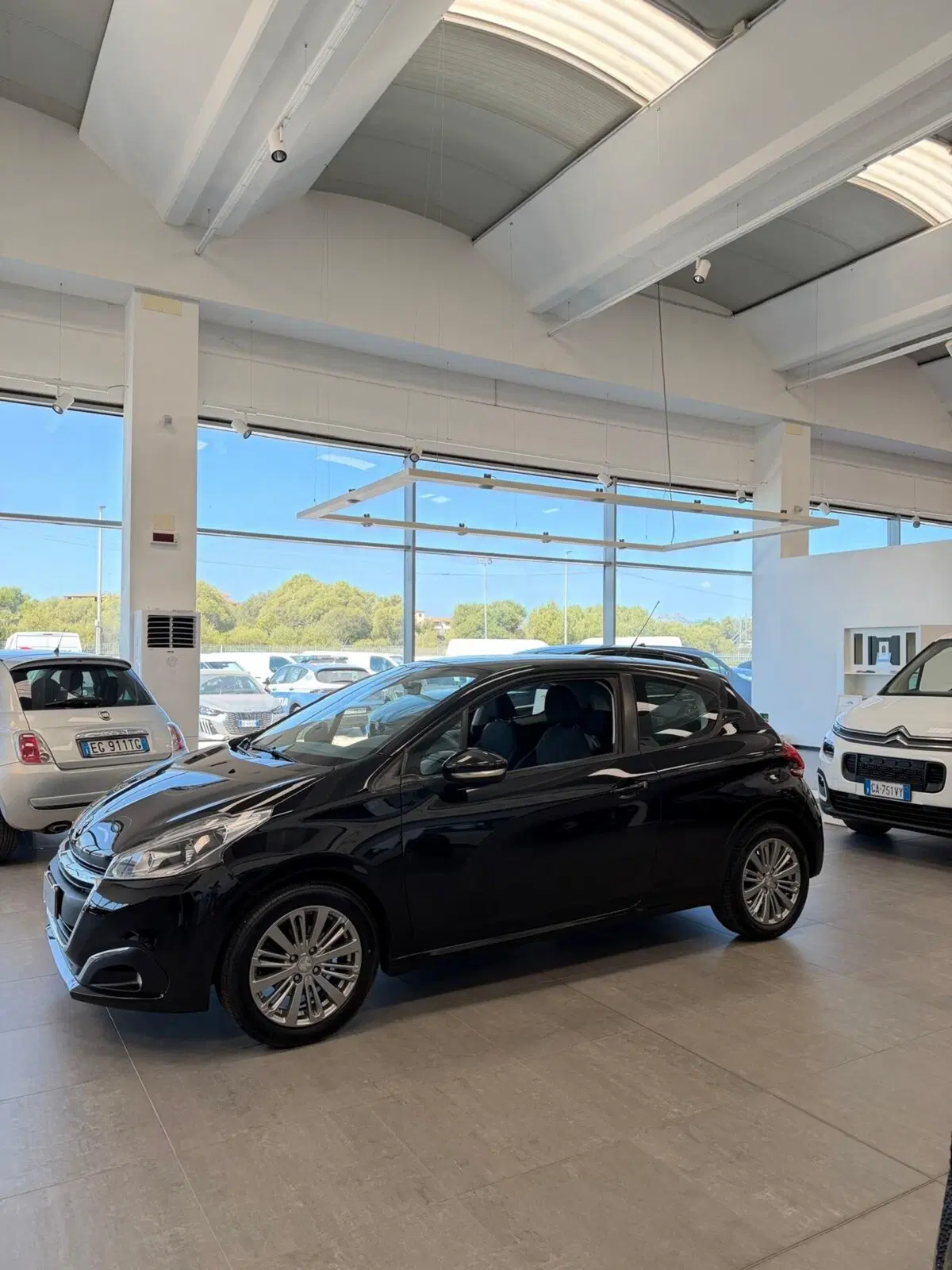 Peugeot 208 usata a Sassari (10)