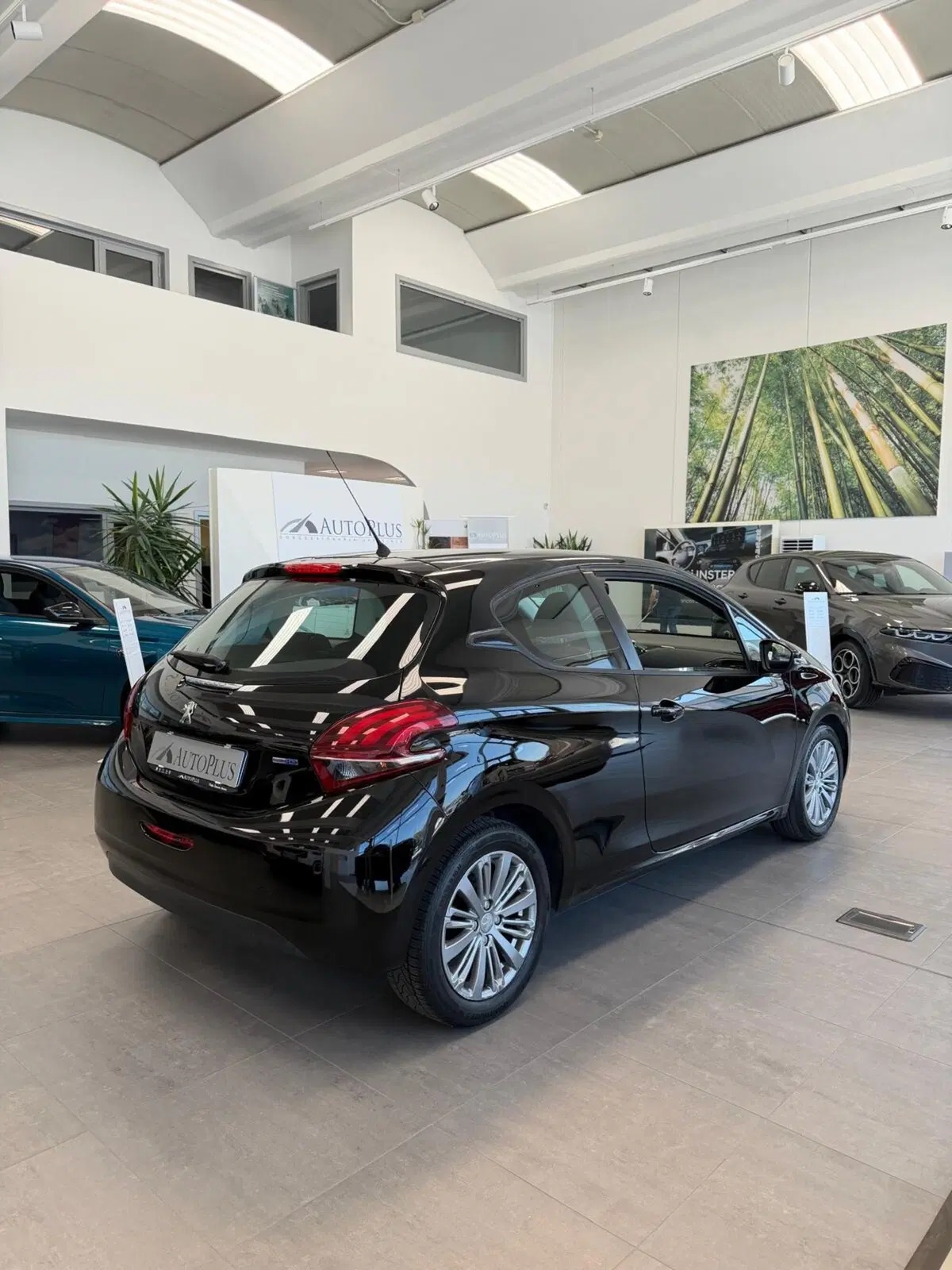 Peugeot 208 usata a Sassari (4)