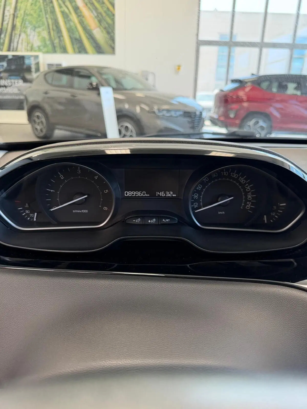 Peugeot 208 usata a Sassari (9)