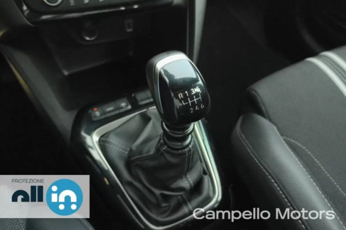 Opel Corsa usata a Venezia (12)
