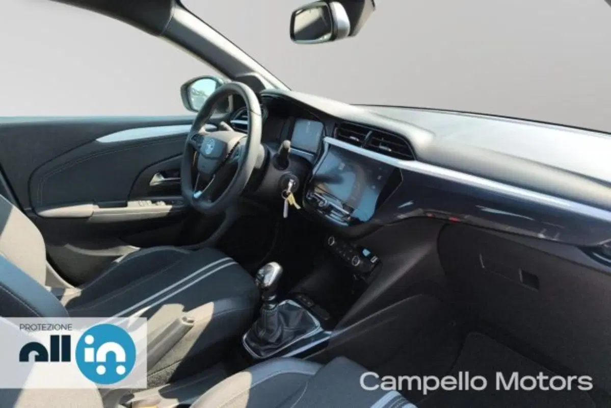 Opel Corsa usata a Venezia (13)