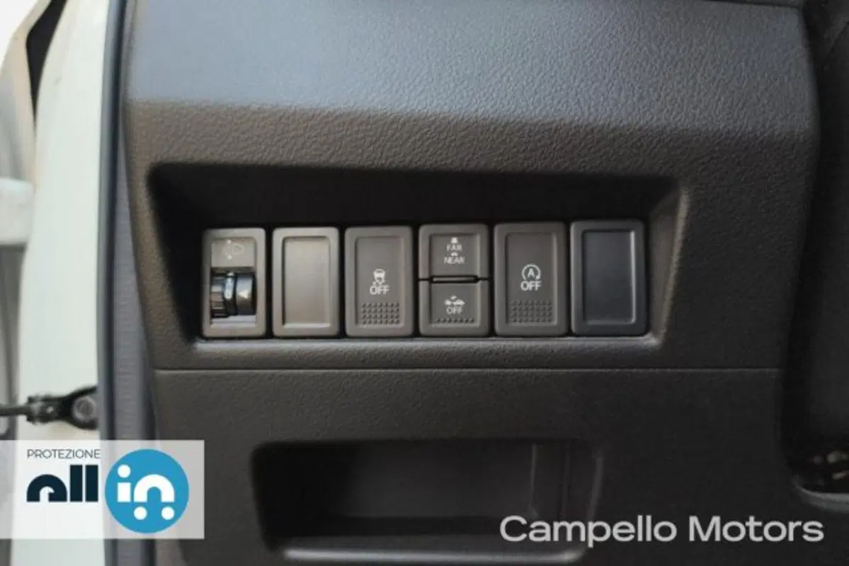Suzuki Baleno usata a Venezia (16)