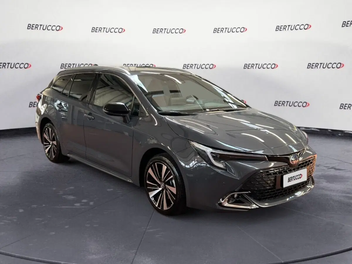 Toyota Corolla Touring Sports nuova a Verona