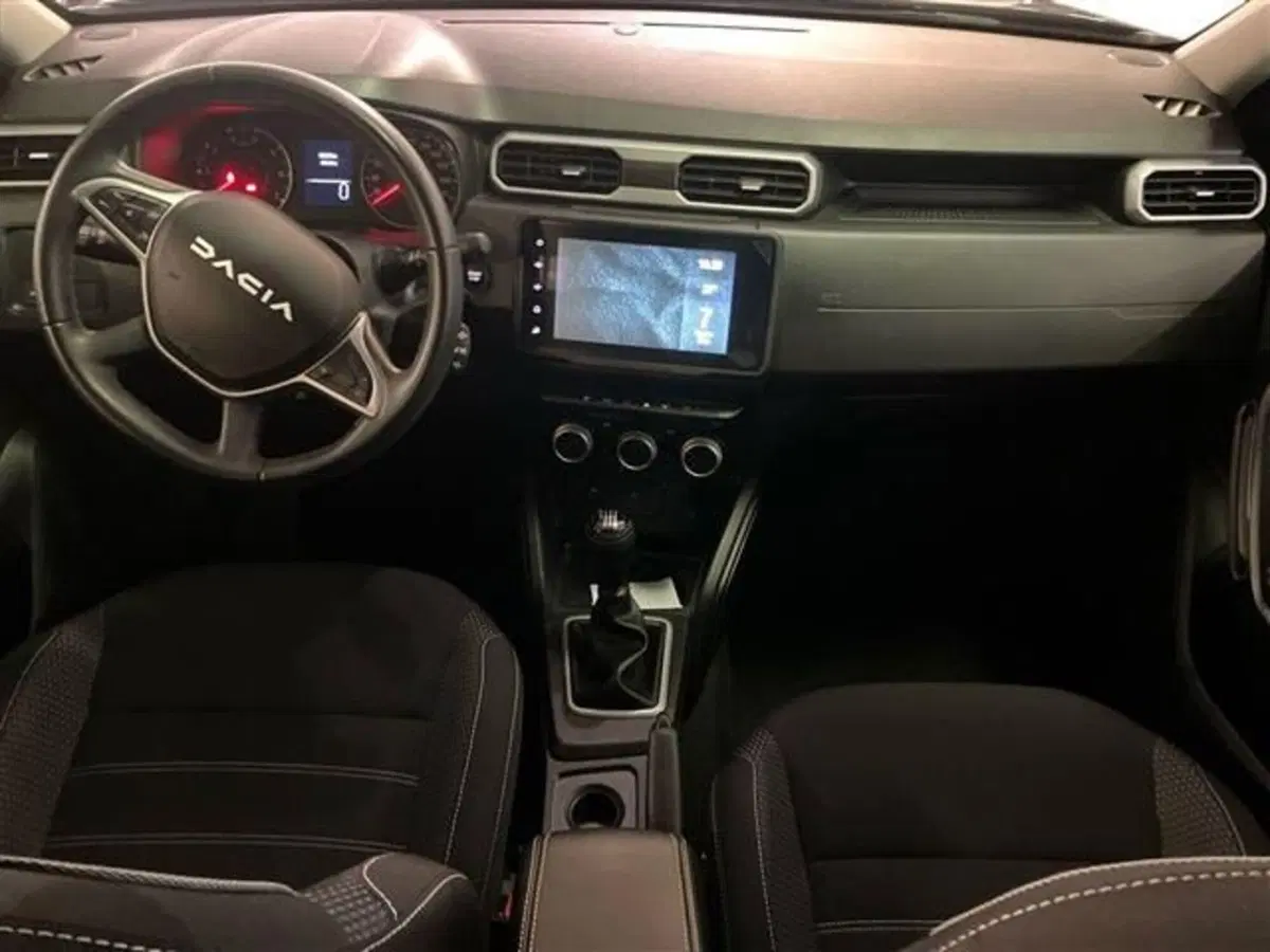 Dacia Duster usata a Como (16)