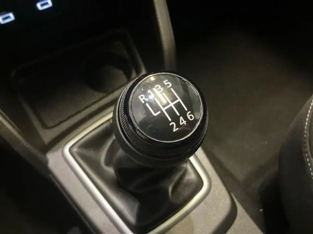 Dacia Duster usata a Como (17)