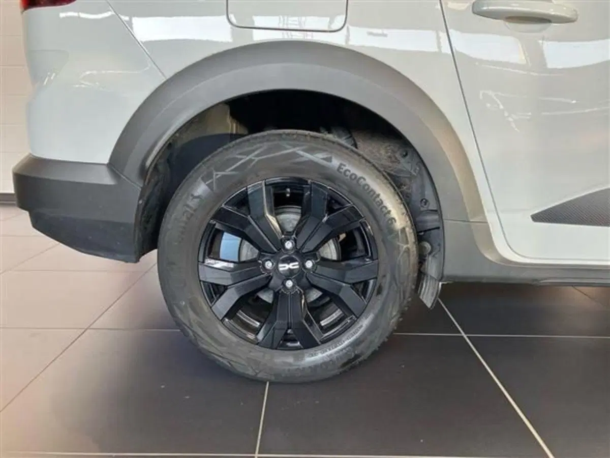 Dacia Jogger usata a Como (8)