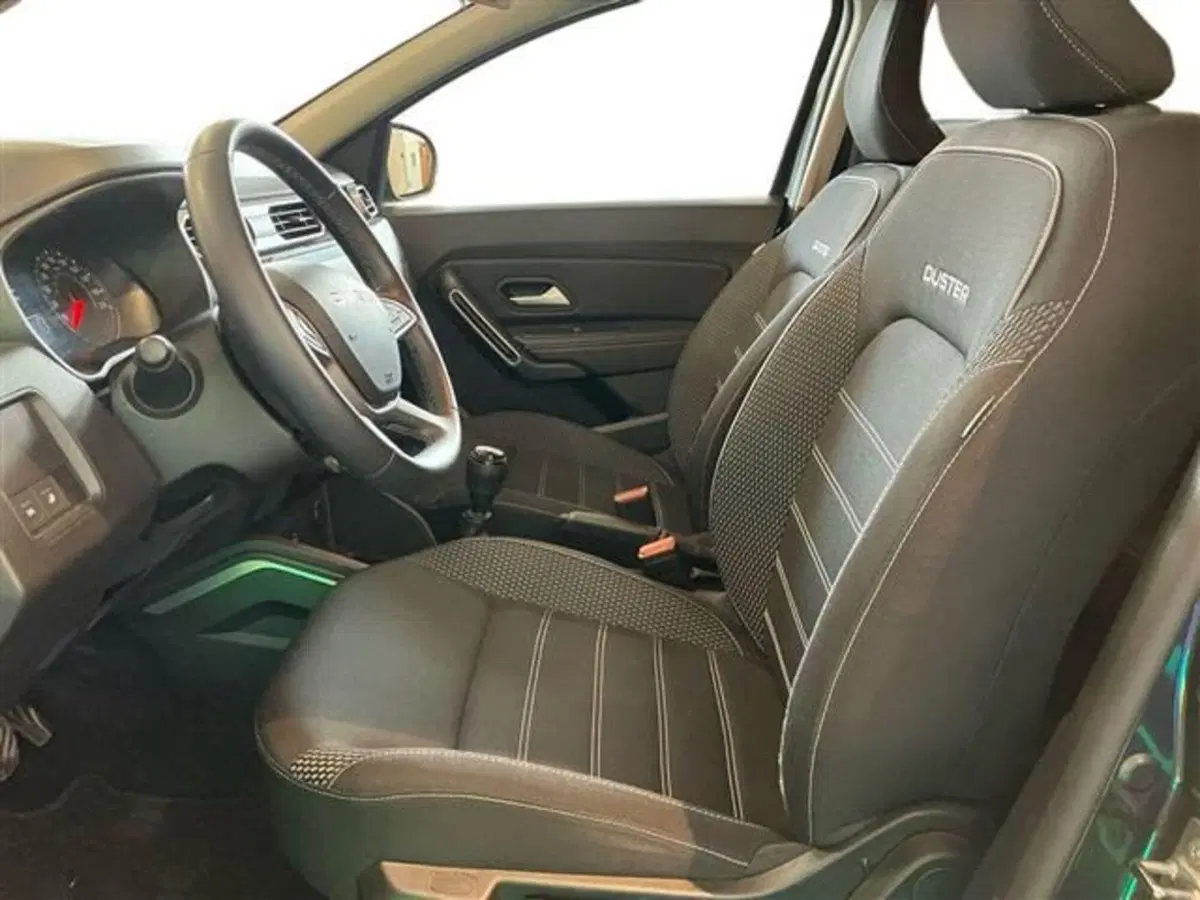 Dacia Duster usata a Como (10)