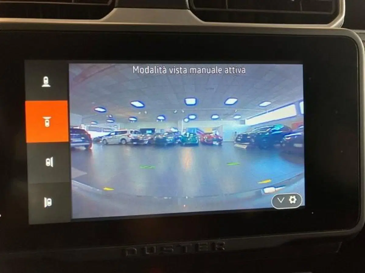 Dacia Duster usata a Como (14)