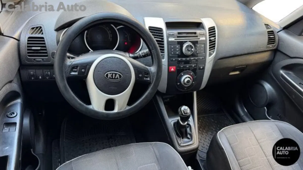 Kia Venga usata a Reggio Calabria (8)