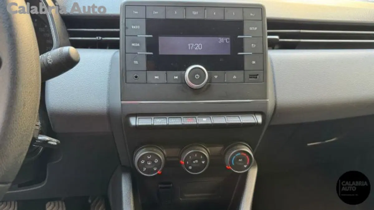 Renault Clio usata a Reggio Calabria (17)