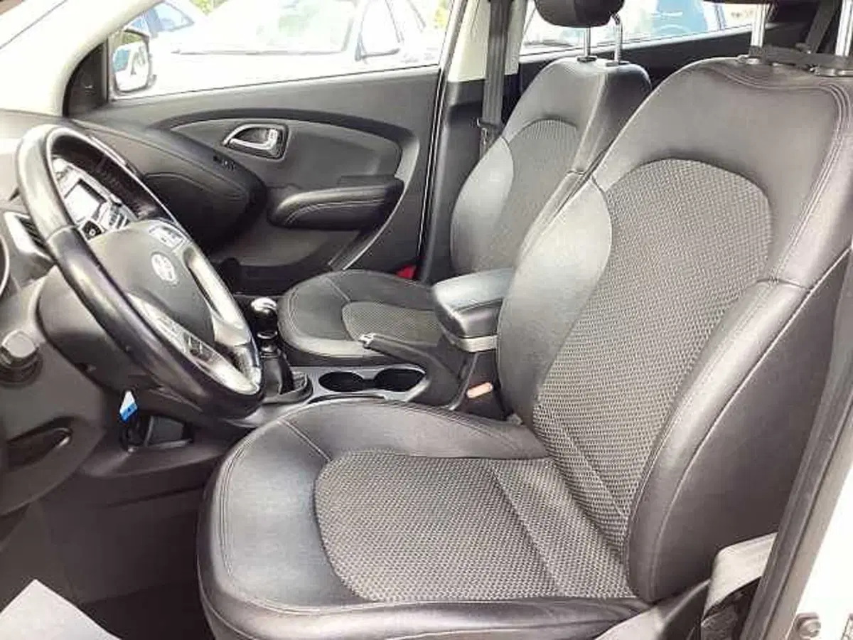 Hyundai ix35 usata a Roma (10)