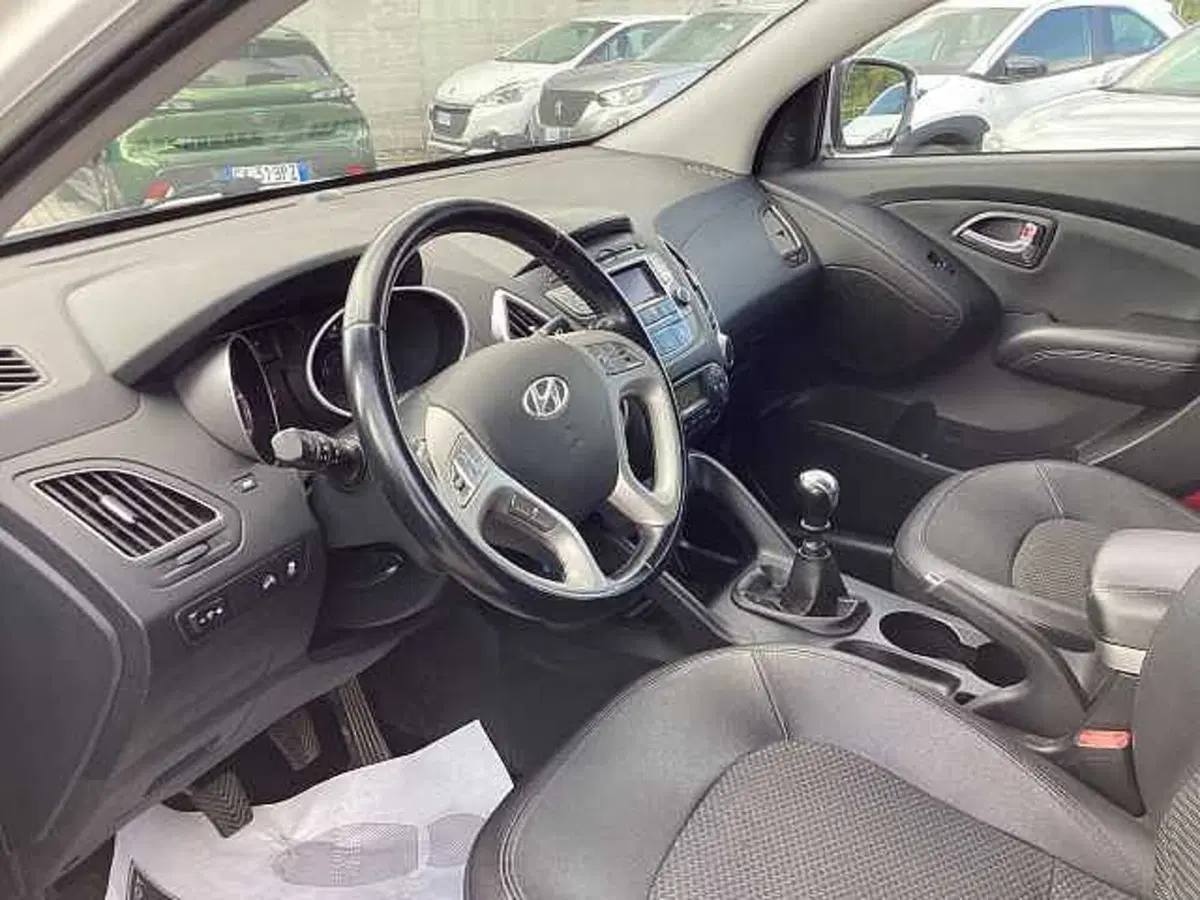 Hyundai ix35 usata a Roma (9)