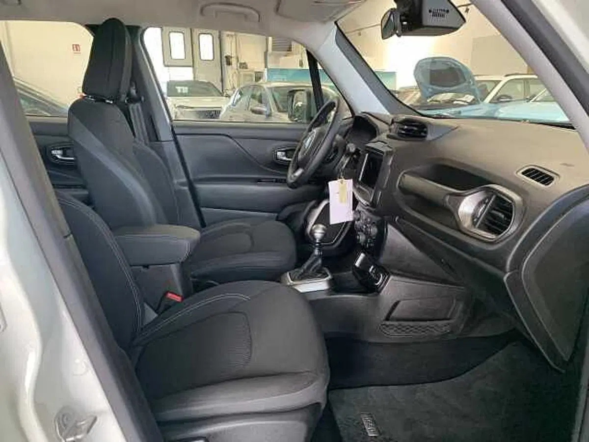 Jeep Renegade usata a Venezia (12)