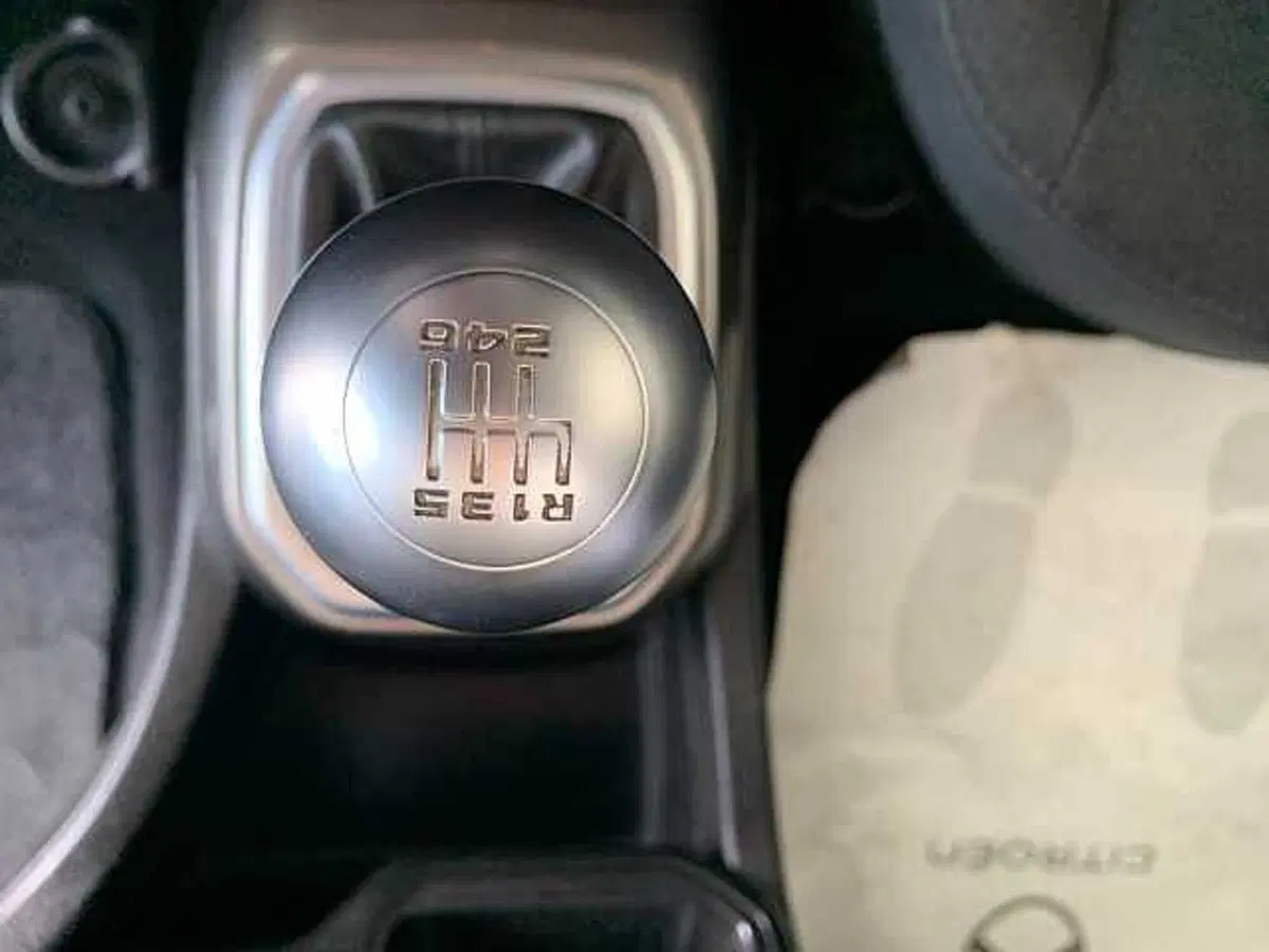 Jeep Renegade usata a Venezia (17)