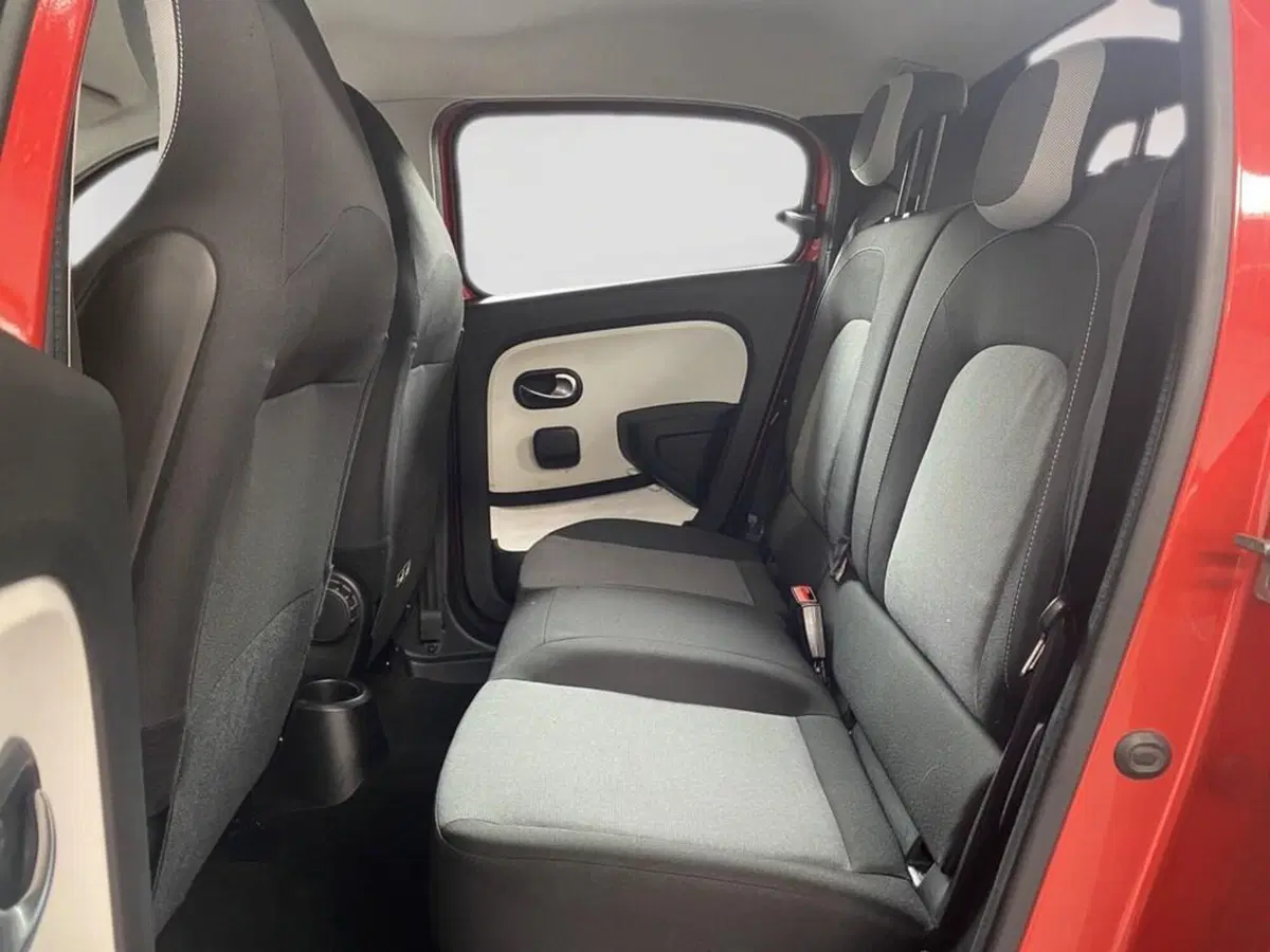 Renault Twingo usata a Torino (7)