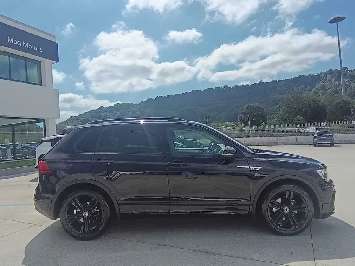 Volkswagen Tiguan usata a Cosenza (4)