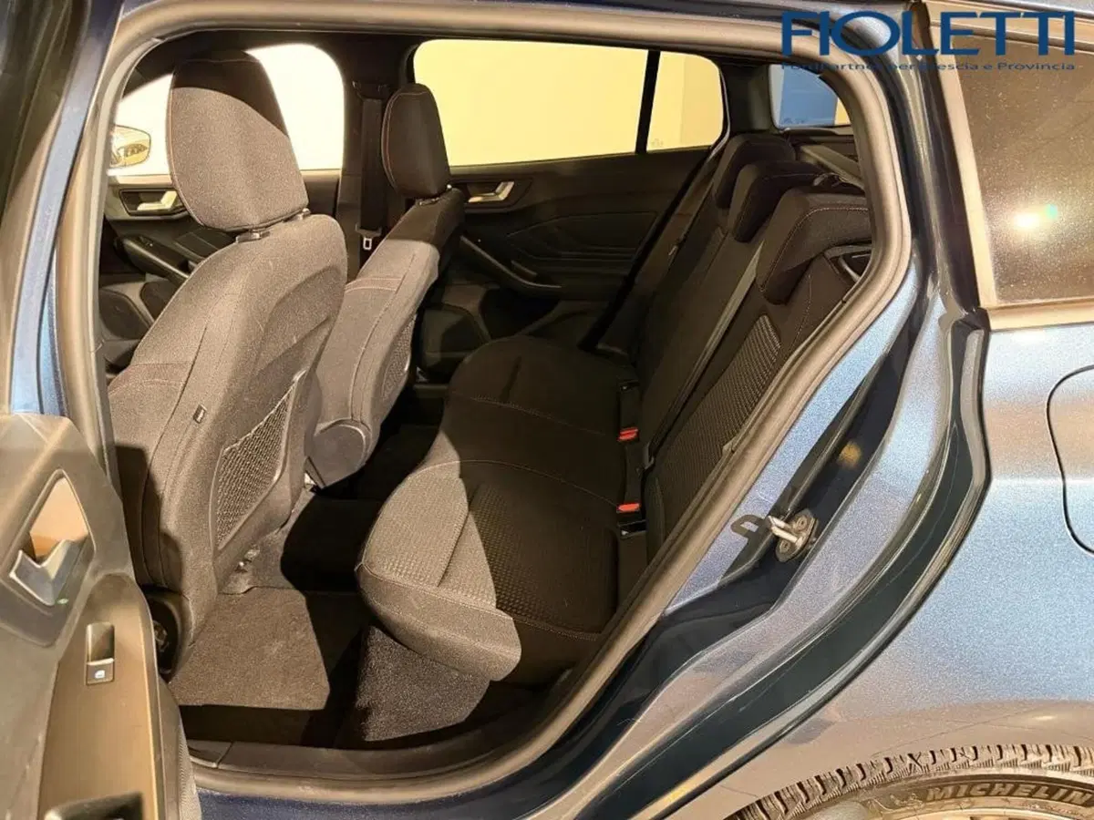Ford Focus Station Wagon usata a Brescia (11)