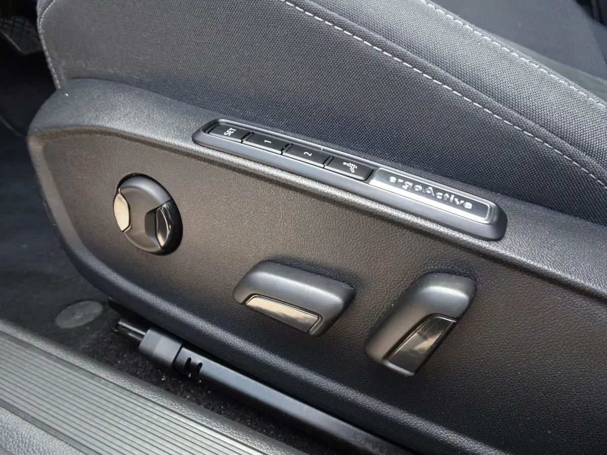 Volkswagen Golf usata a Treviso (11)