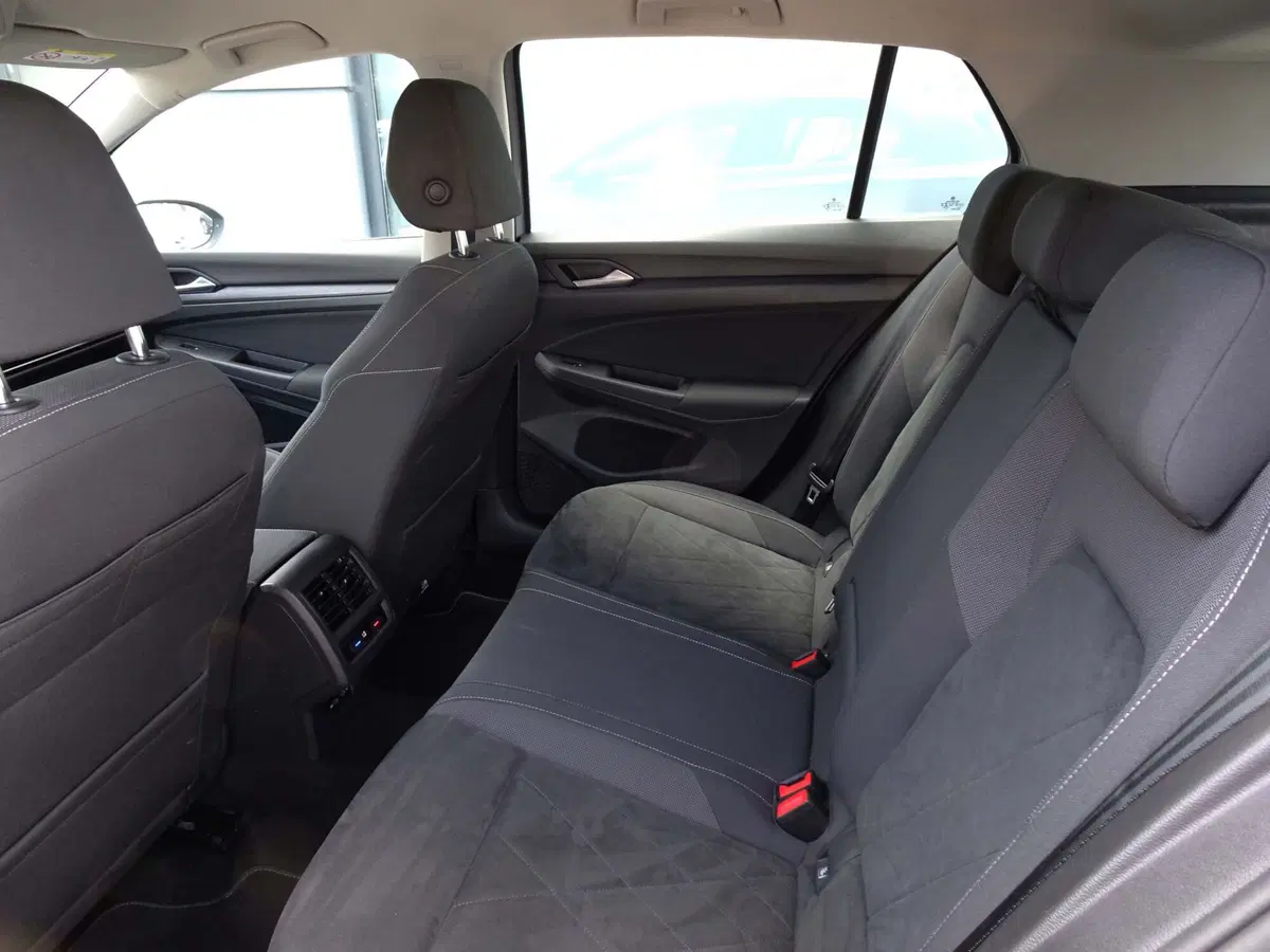 Volkswagen Golf usata a Treviso (8)