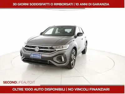 Volkswagen T-Roc 1.0 TSI R-Line del 2024 usata a San Salvo