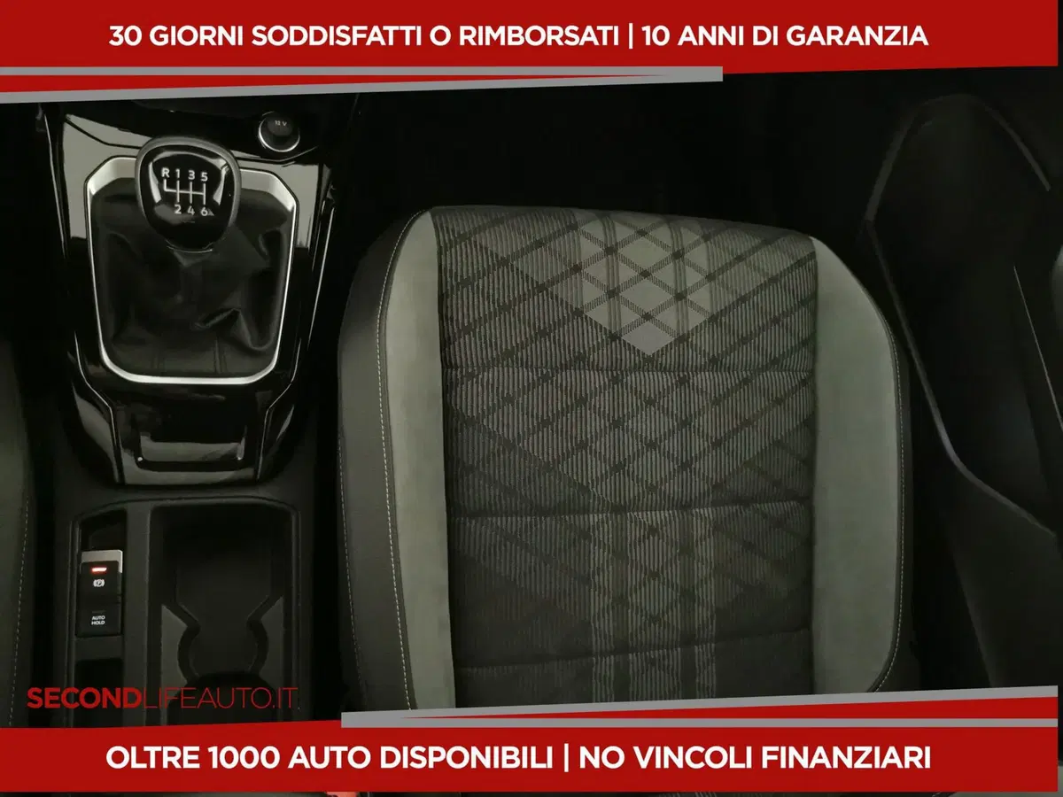 Volkswagen T-Roc usata a Chieti (10)