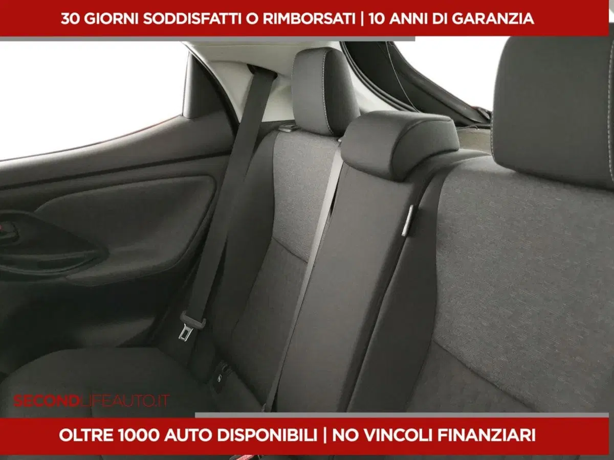 Toyota Yaris usata a Chieti (12)