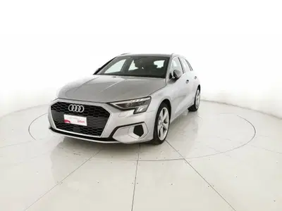 Audi A3 Sportback 30 g-tron S tronic Business del 2022 usata a San Giovanni Teatino