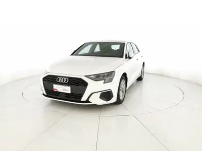 Audi A3 Sportback 30 TFSI Business del 2022 usata a San Giovanni Teatino