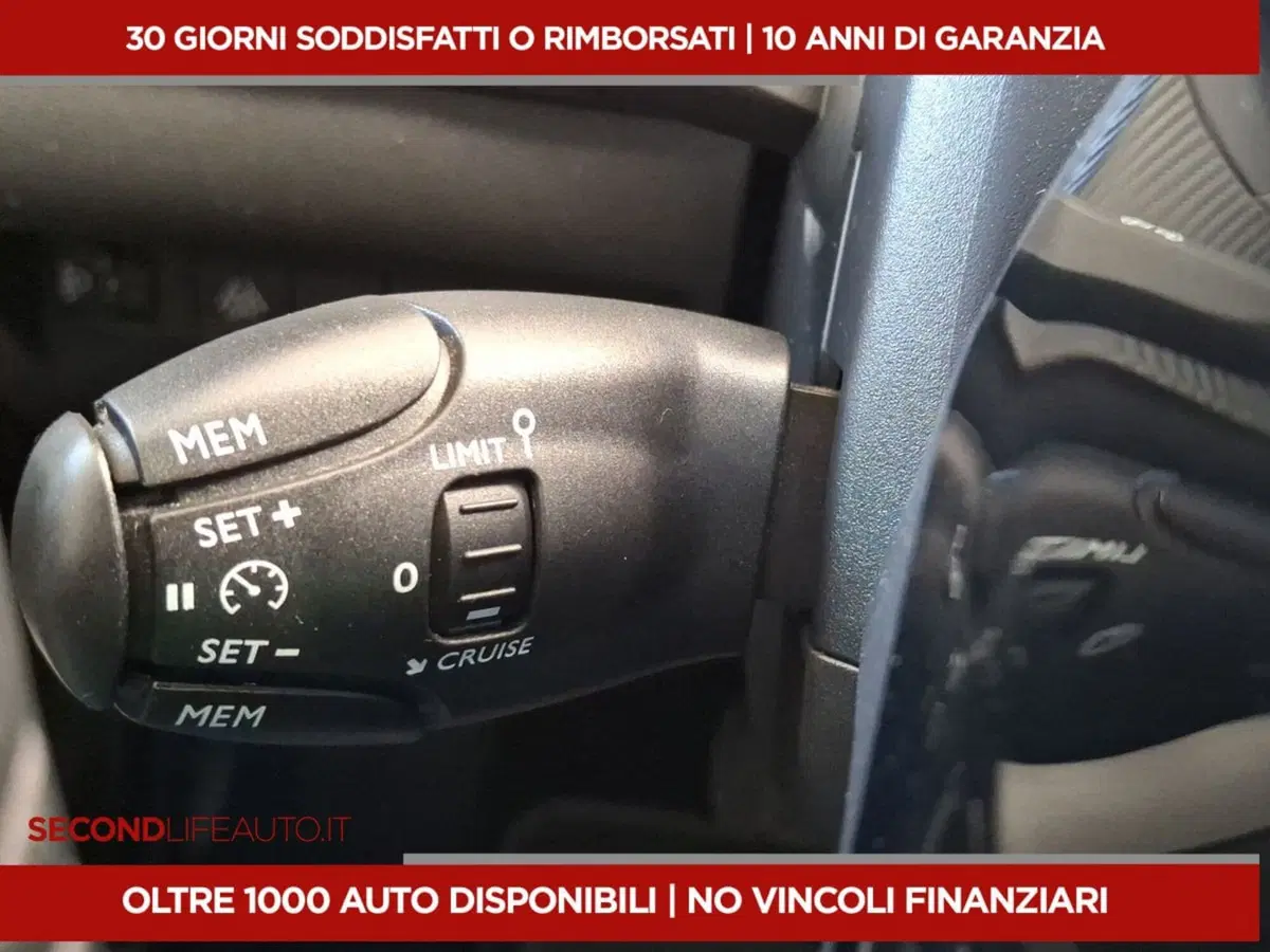 Peugeot 208 usata a Chieti (16)