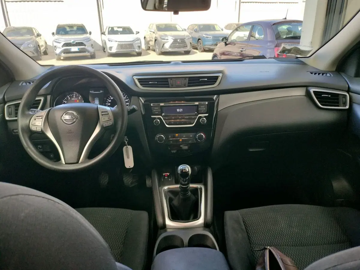 Nissan Qashqai usata a Modena (10)
