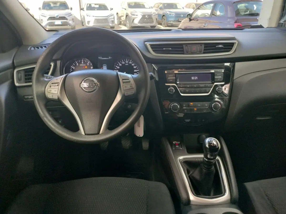 Nissan Qashqai usata a Modena (9)