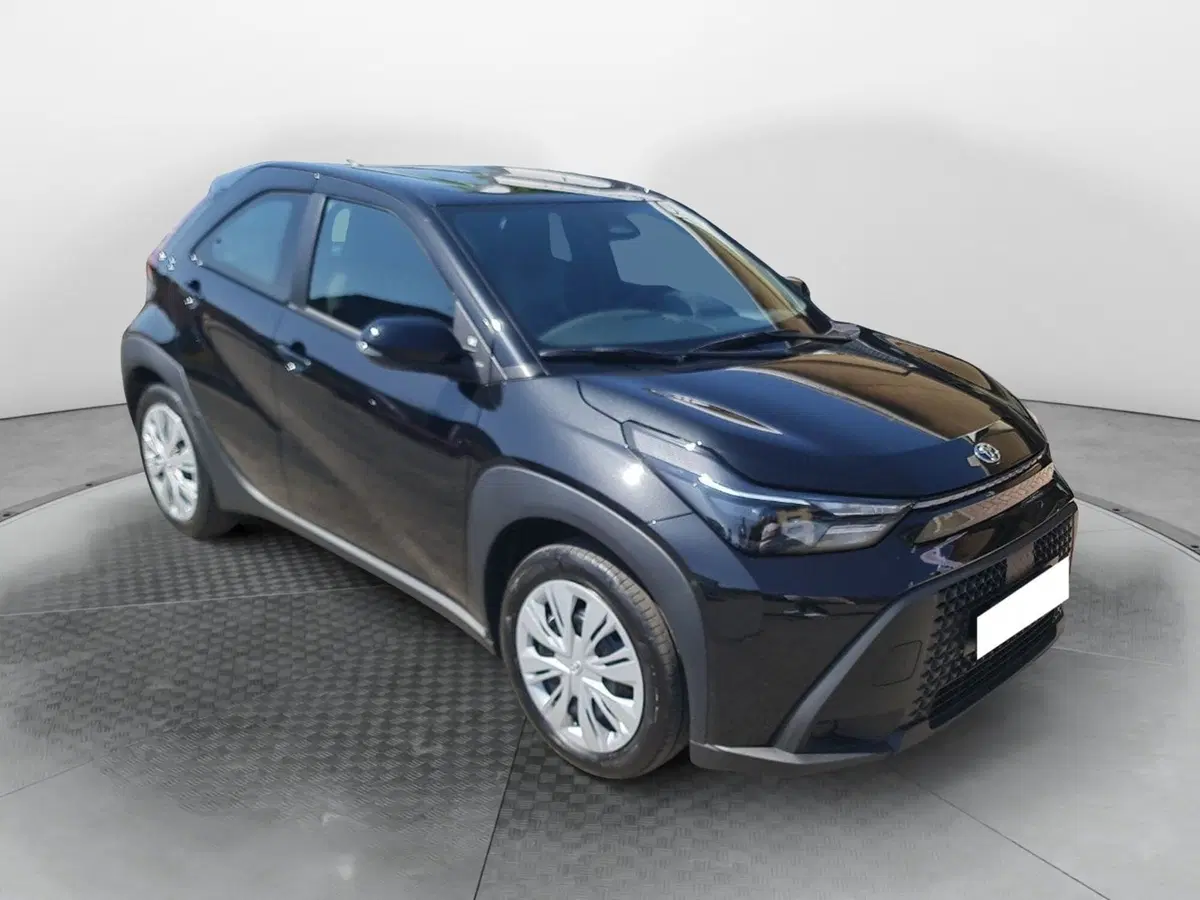 Toyota Aygo X nuova a Modena (3)