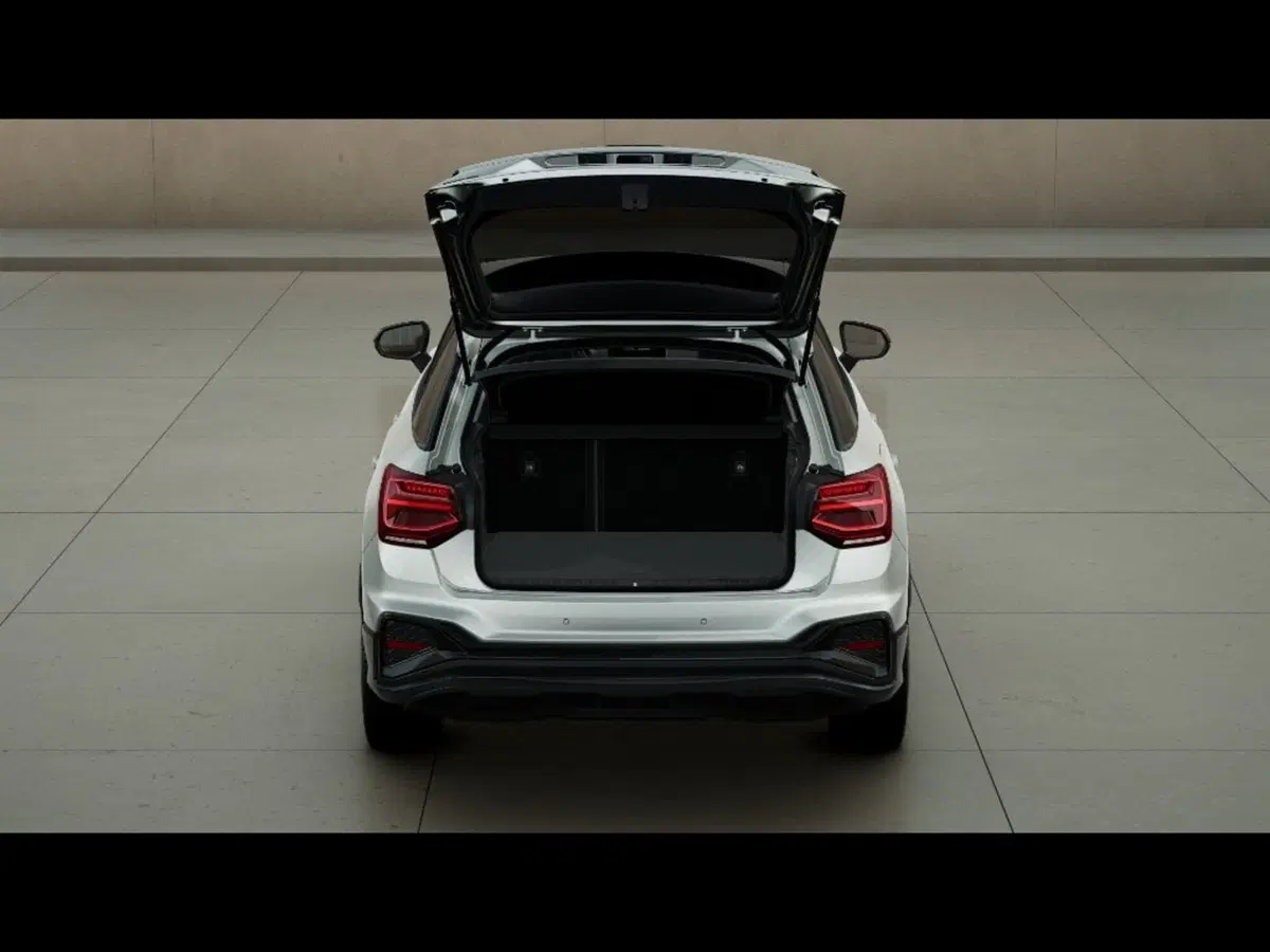 Audi Q2 nuova a Livorno (5)
