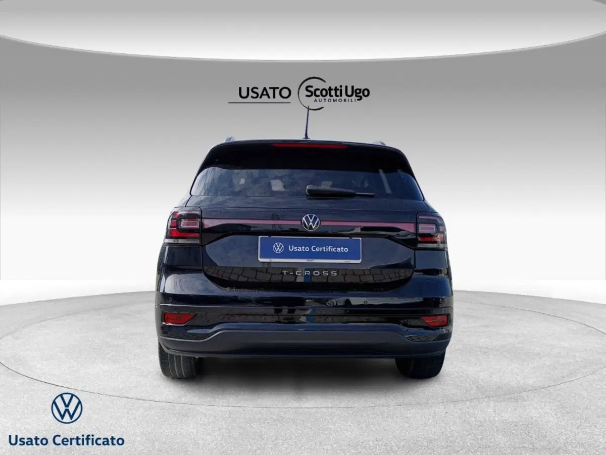 Volkswagen T-Cross usata a Livorno (5)