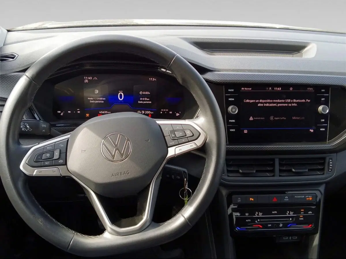Volkswagen T-Cross usata a Livorno (7)