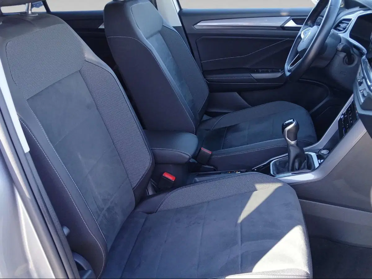 Volkswagen T-Roc usata a Livorno (12)