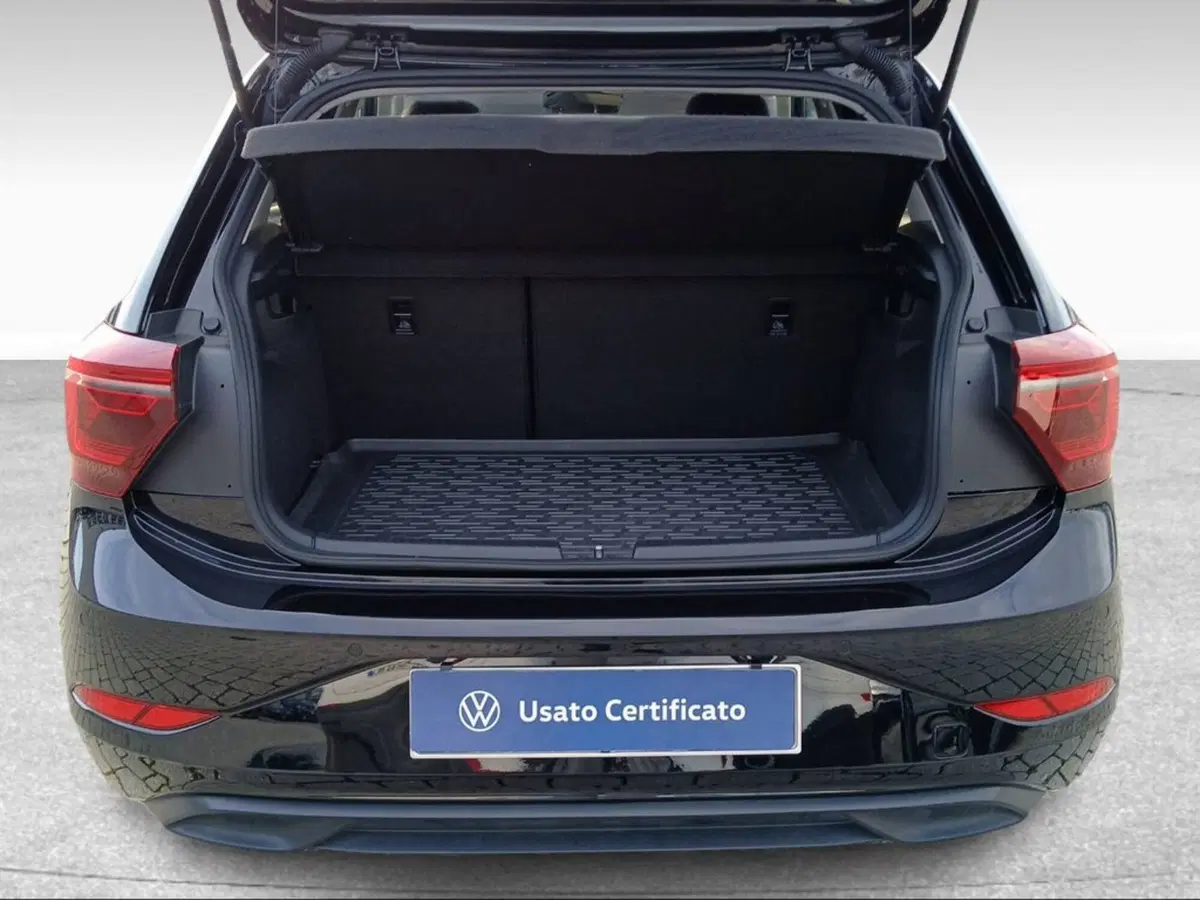 Volkswagen Polo usata a Livorno (6)