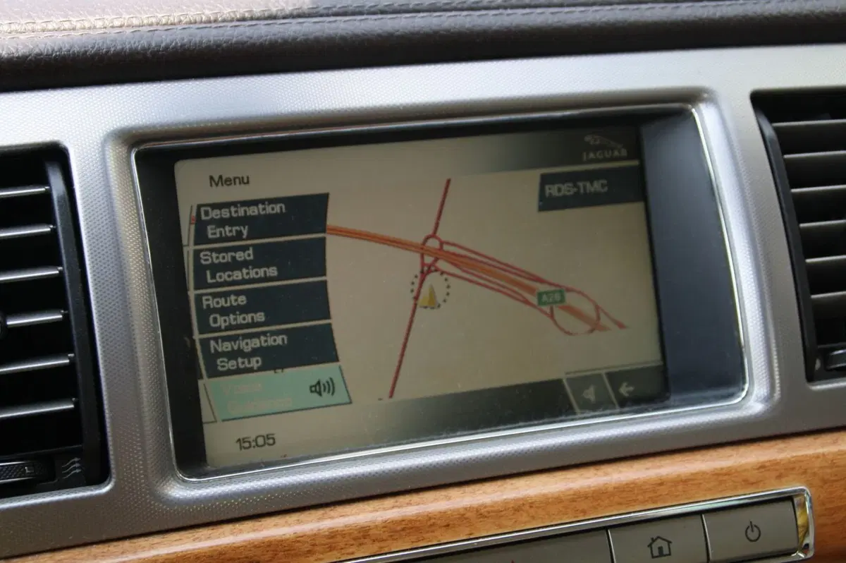 Jaguar XF usata a Pordenone (10)