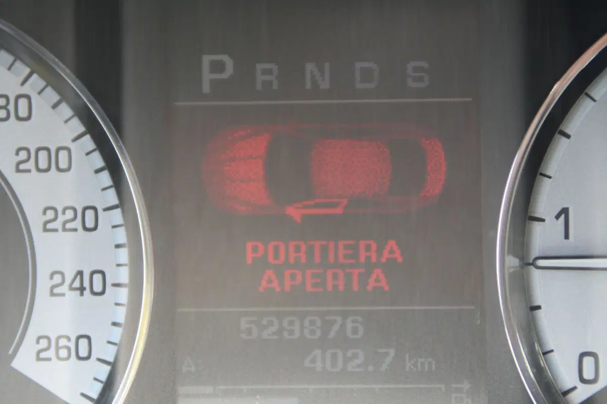 Jaguar XF usata a Pordenone (13)