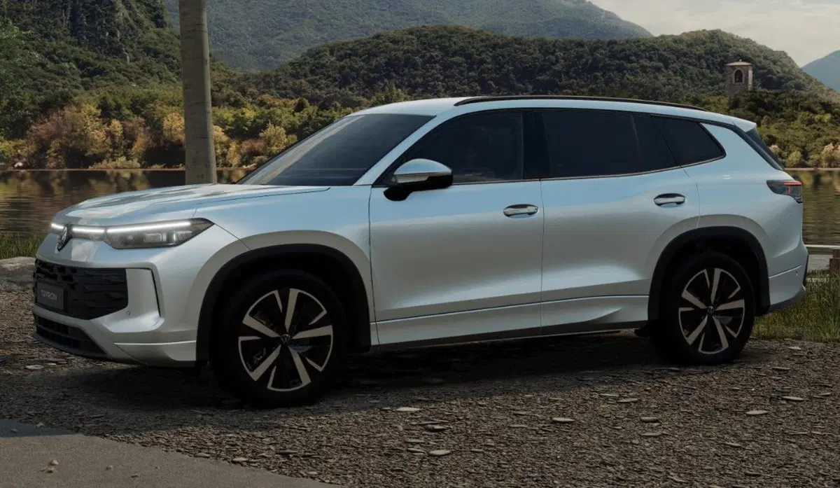 Volkswagen Tayron nuova a Bologna (2)