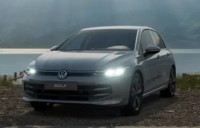 Volkswagen Golf 2.0 TDI 150 CV DSG SCR 4Motion R-Line nuova a Bologna