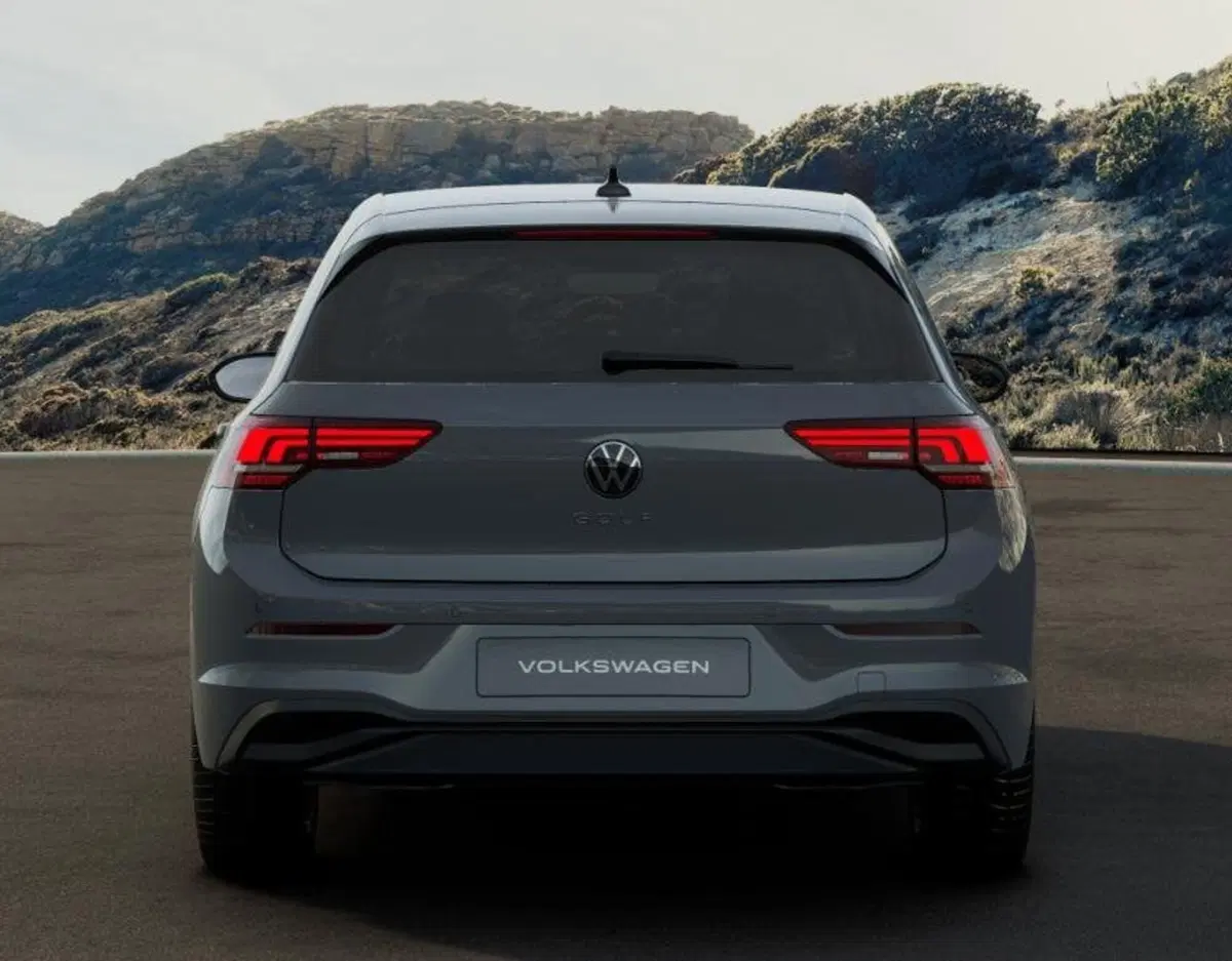 Volkswagen Golf nuova a Bologna (11)