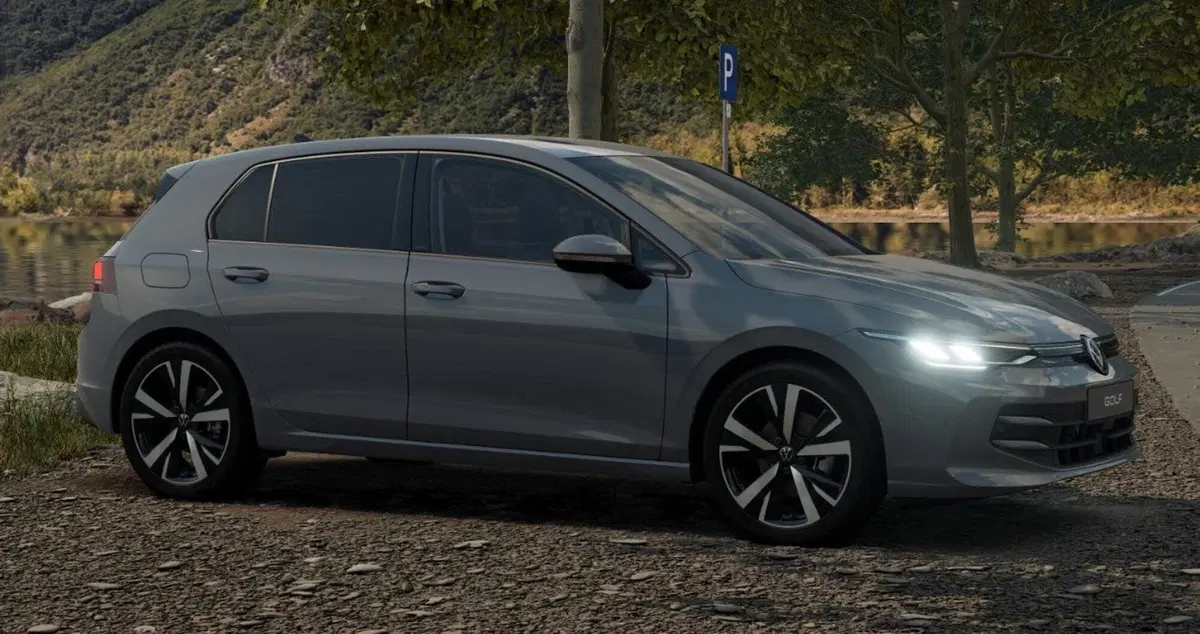 Volkswagen Golf nuova a Bologna (4)