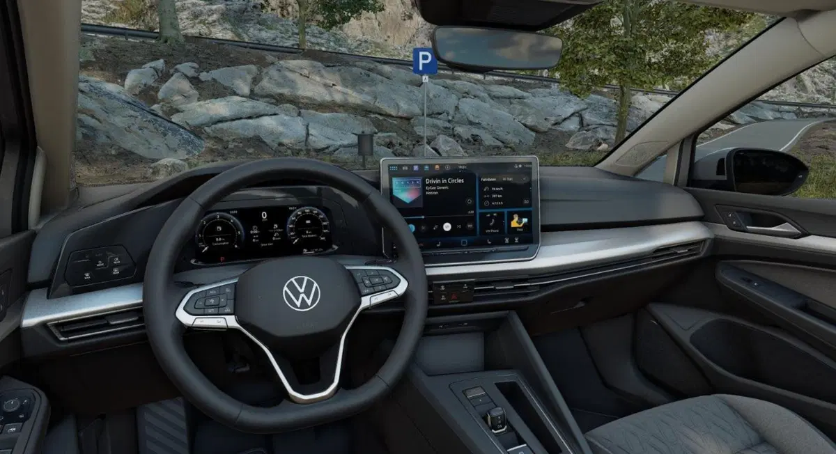 Volkswagen Golf nuova a Bologna (7)
