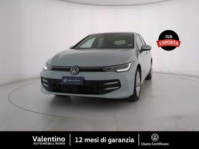 Volkswagen Golf 2.0 TDI SCR Life del 2026 usata a Roma