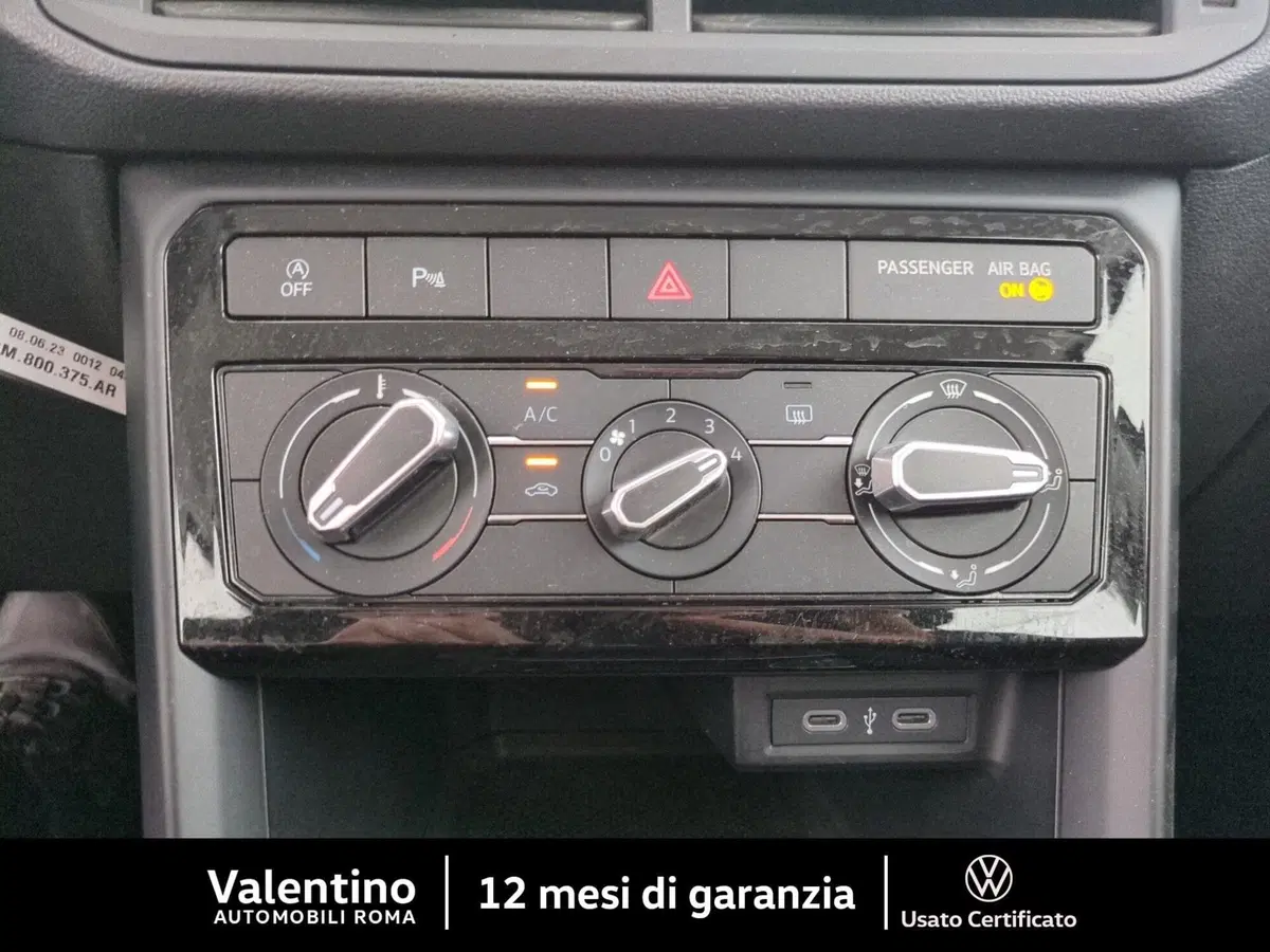 Volkswagen T-Cross usata a Roma (17)