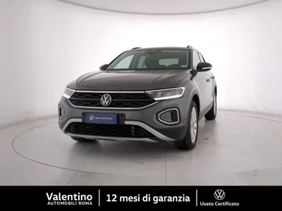 Volkswagen T-Roc 1.5 tsi Life dsg del 2023 usata a Roma