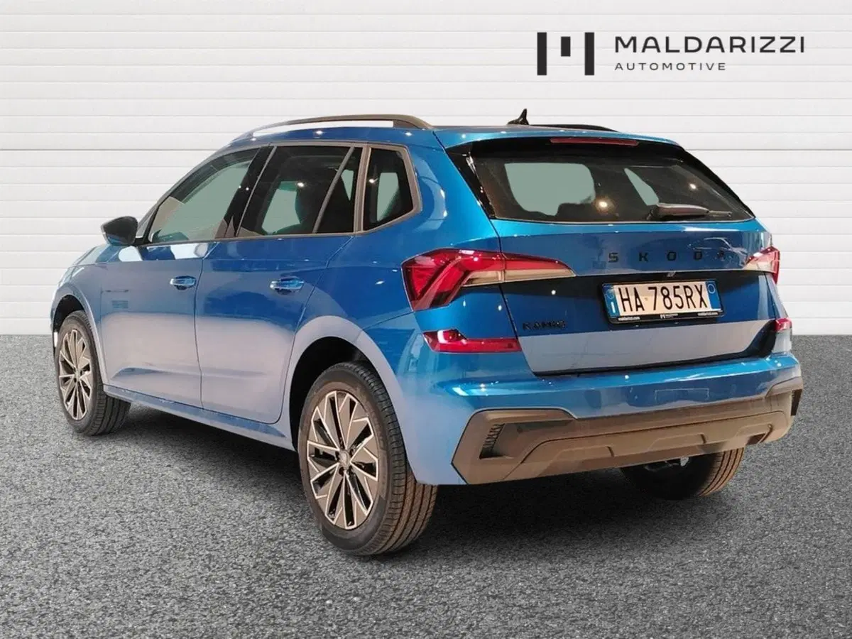 Skoda Kamiq nuova a Lecce (4)