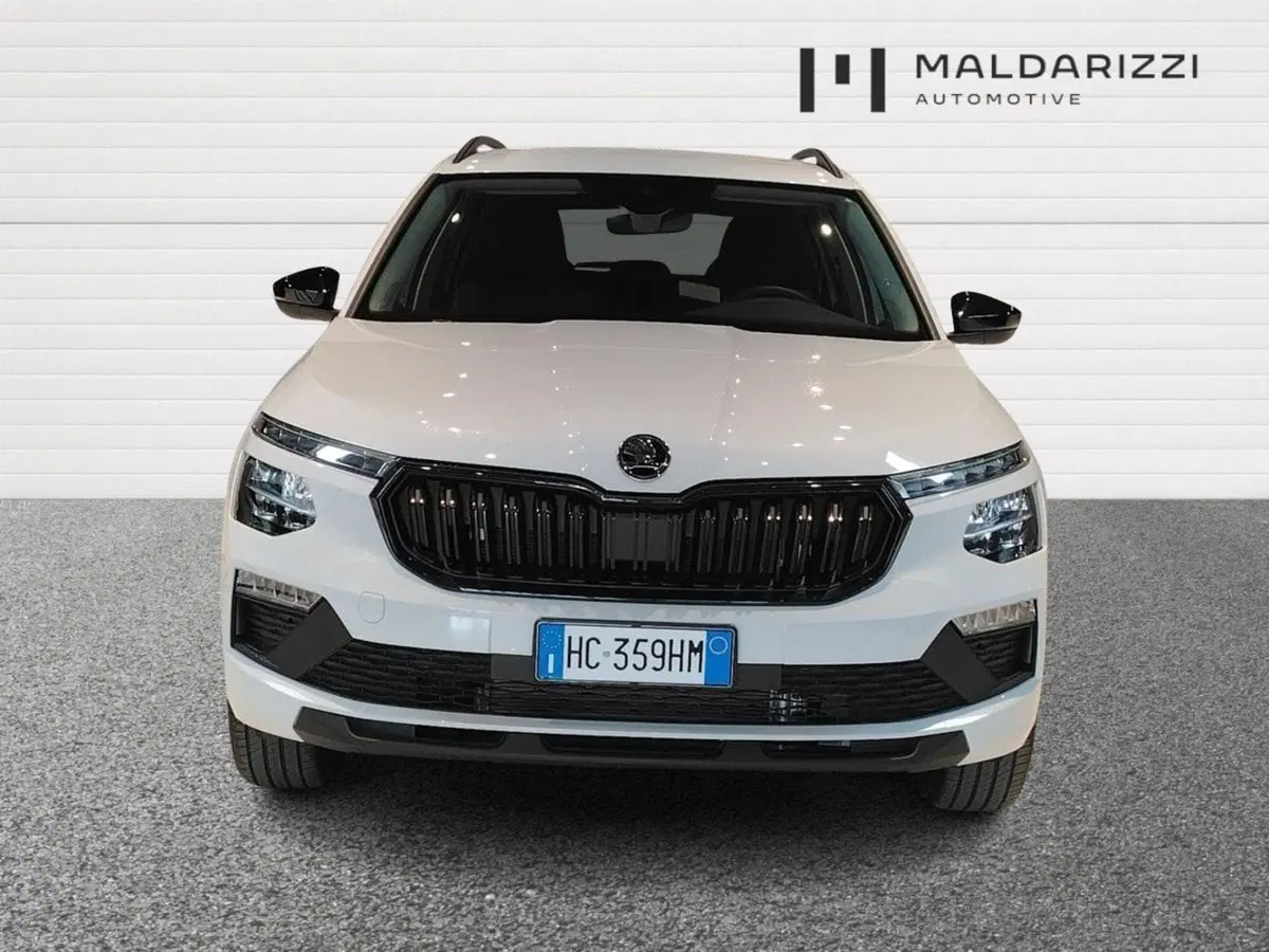 Skoda Kamiq nuova a Lecce (2)
