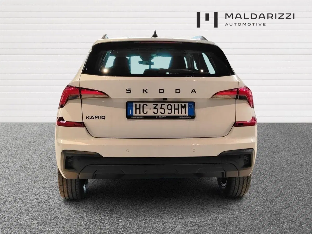 Skoda Kamiq nuova a Lecce (3)
